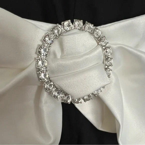 NEW Revolve NBD Cella Bodysuit Black & Ivory Bow Halter Tank Top Size Small NWT - Picture 6 of 11